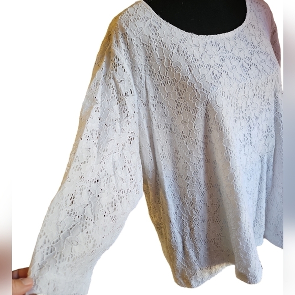 C.D. Daniels White Lace Pull On Blouse 99% Nylon 1% Spandex Size 1X - Picture 4 of 7